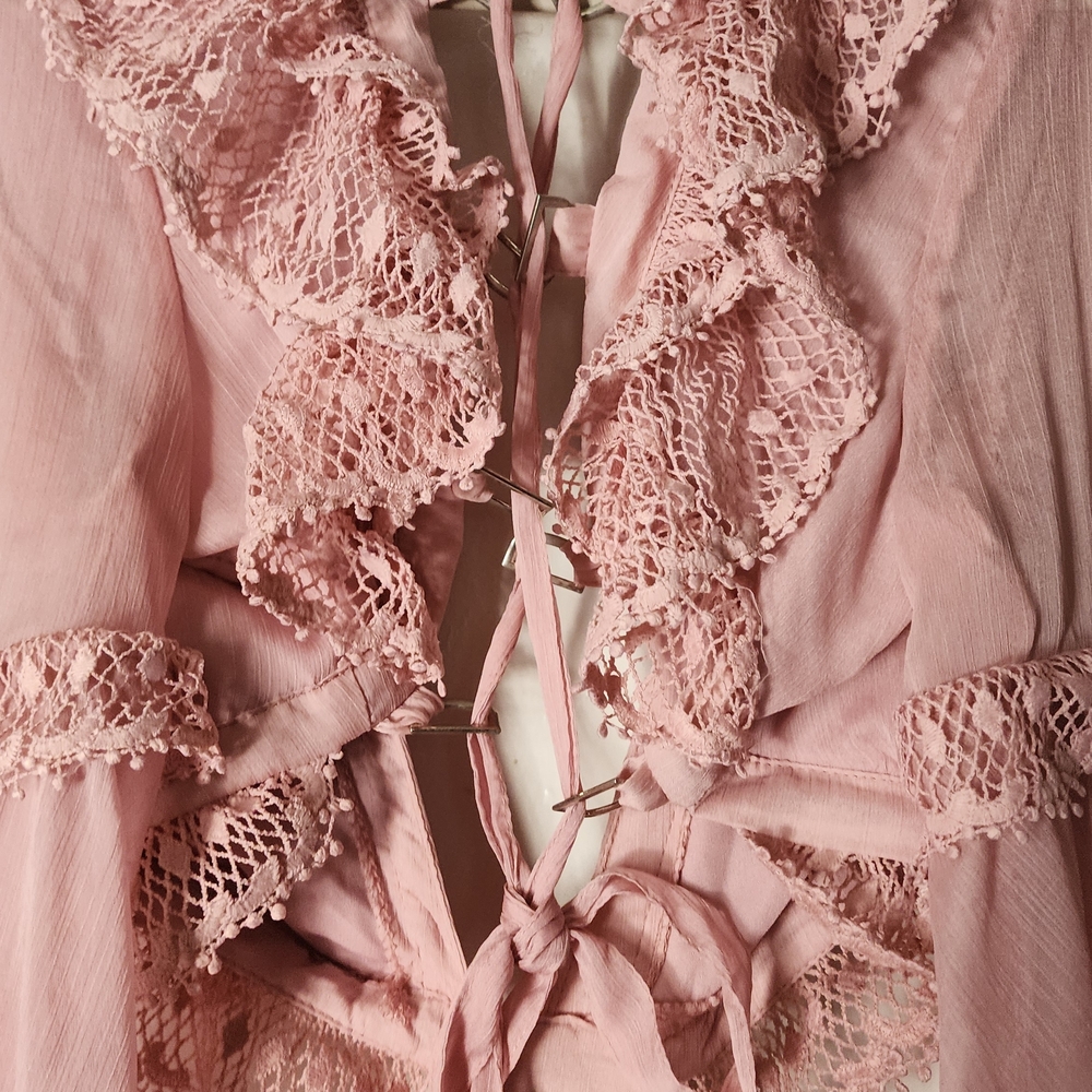 Women’s Pink Lace-Trim Midi Dress - Picture 4 of 7